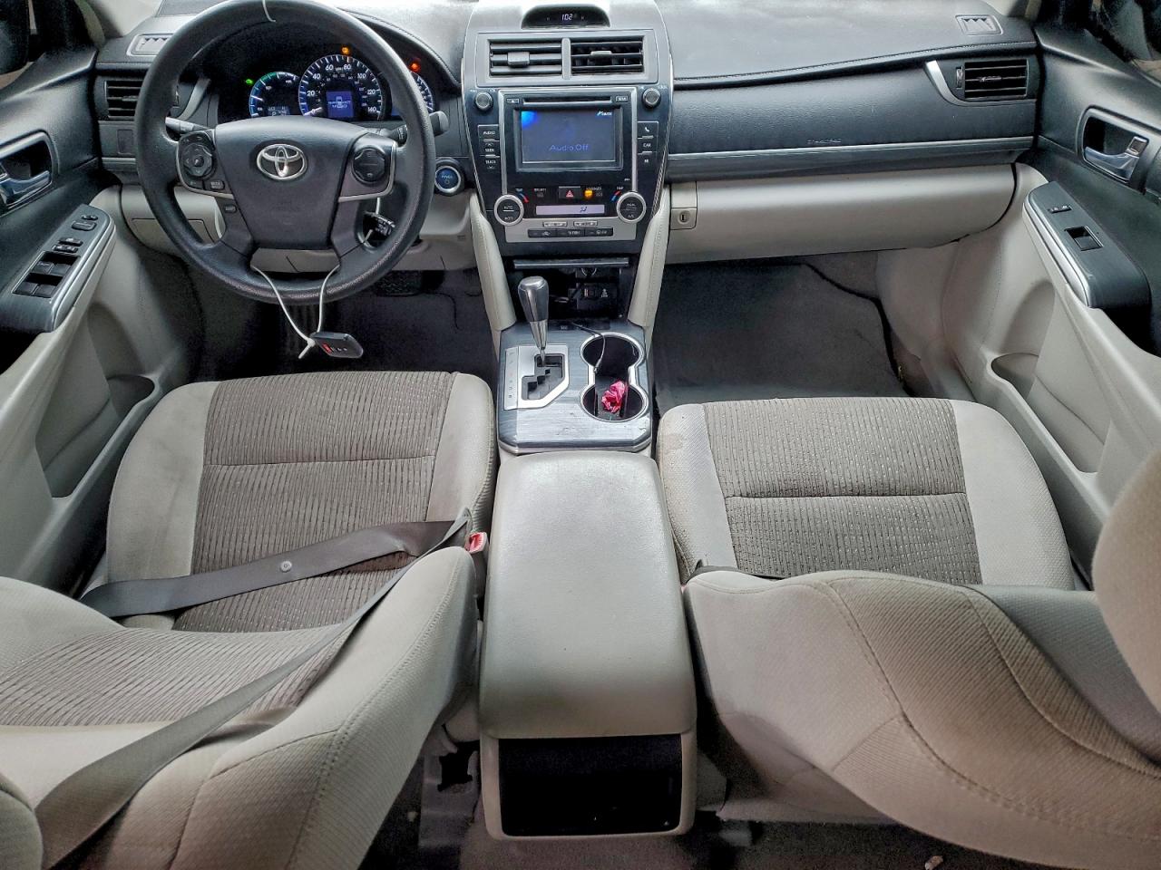 2014 TOYOTA CAMRY HYBRID photo 8