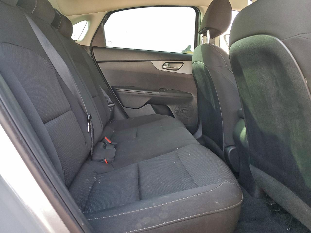 2020 KIA FORTE FE photo 10