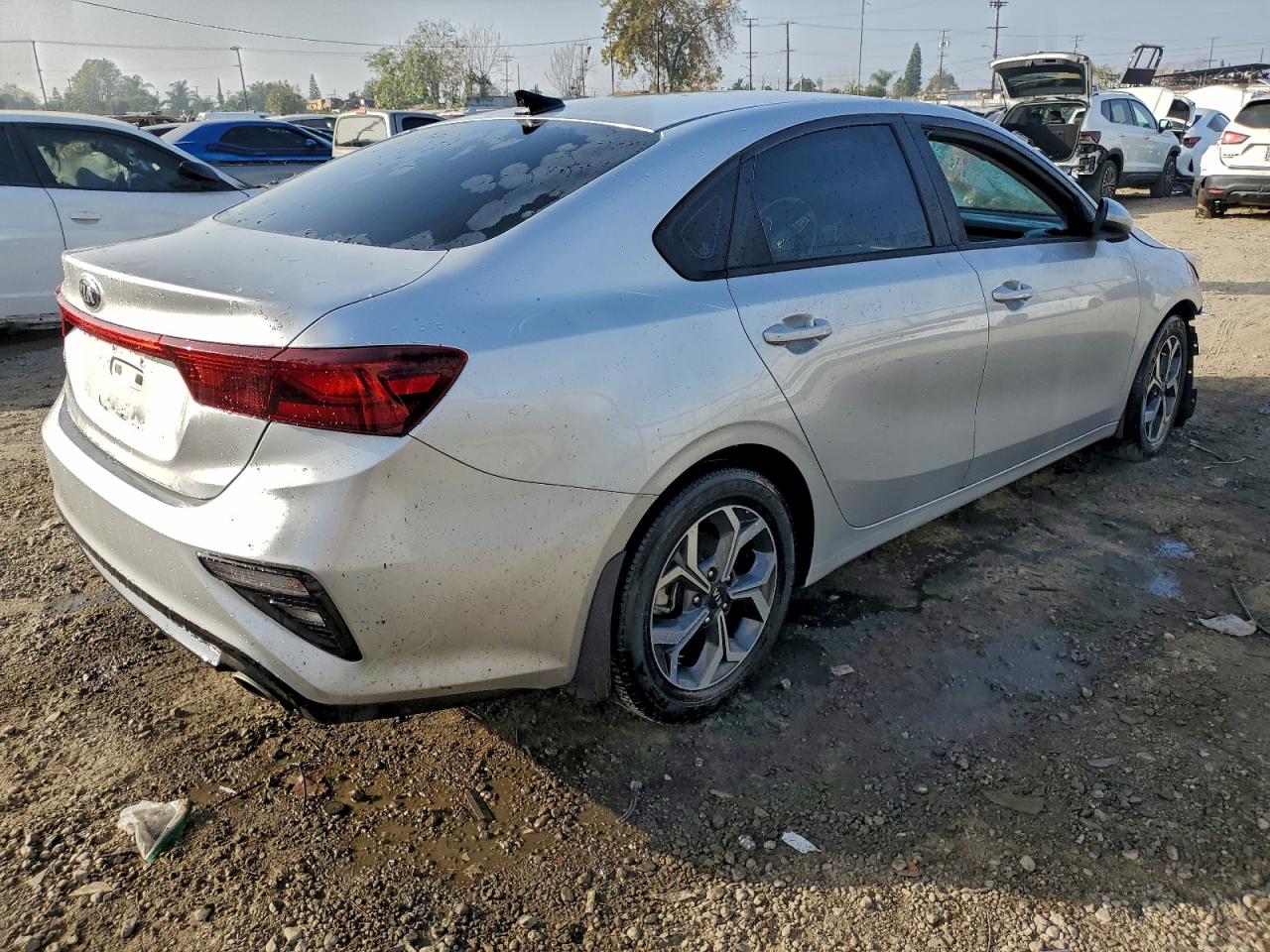 2020 KIA FORTE FE photo 3
