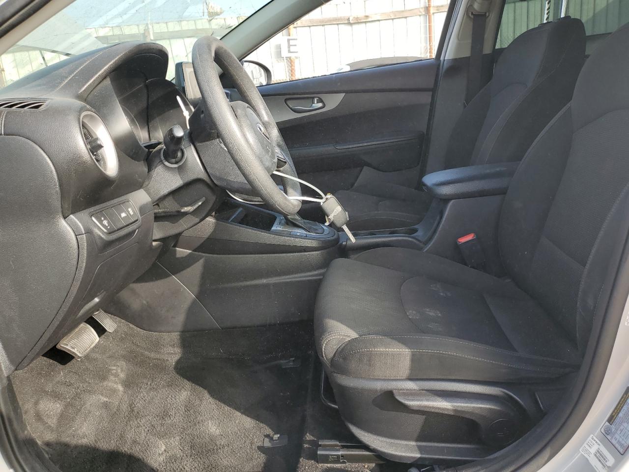 2020 KIA FORTE FE photo 7
