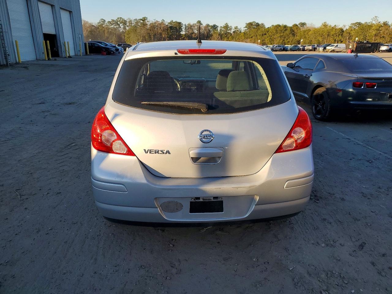 2012 NISSAN VERSA S photo 6