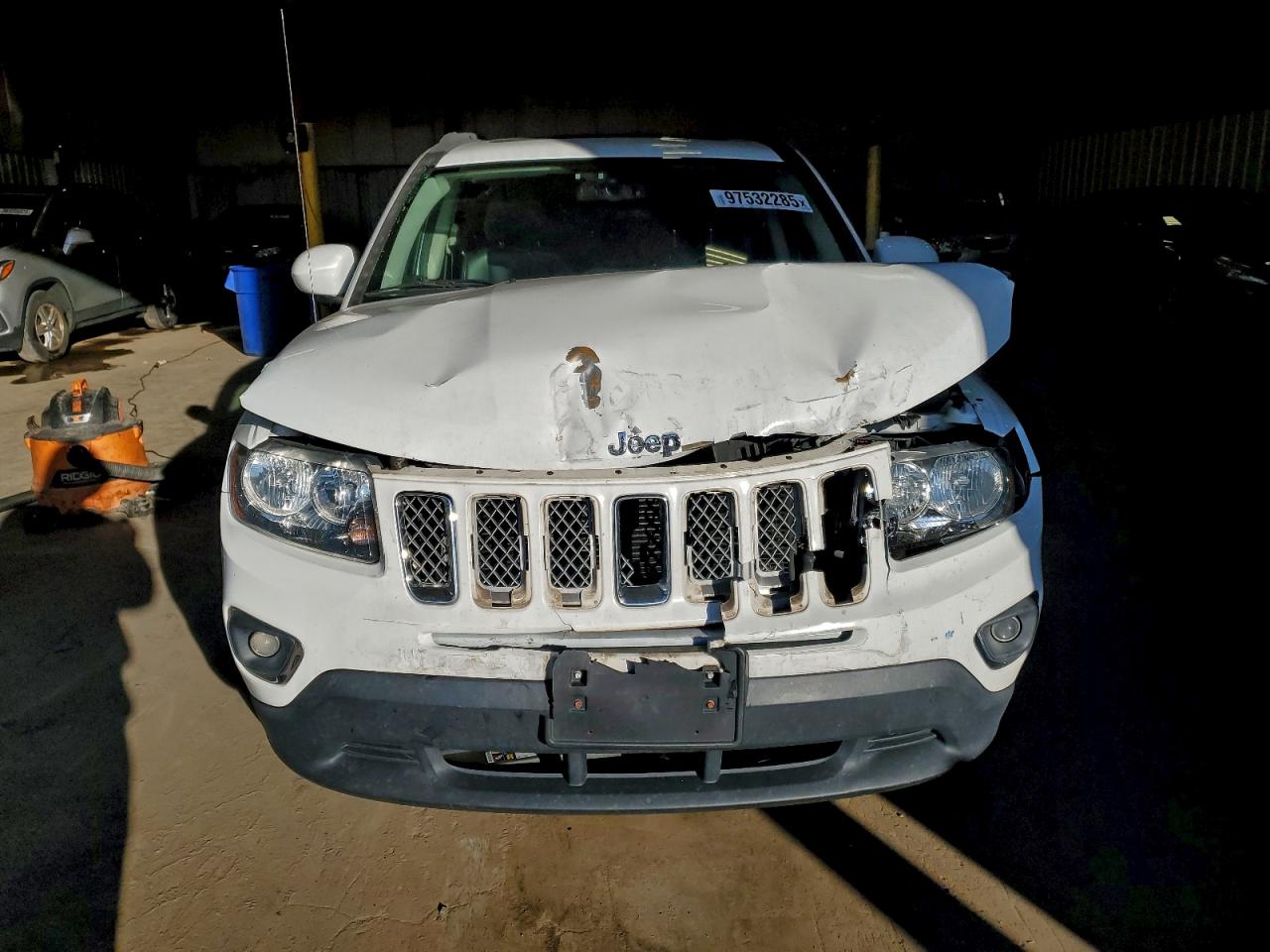 2017 JEEP COMPASS LATITUDE photo 5