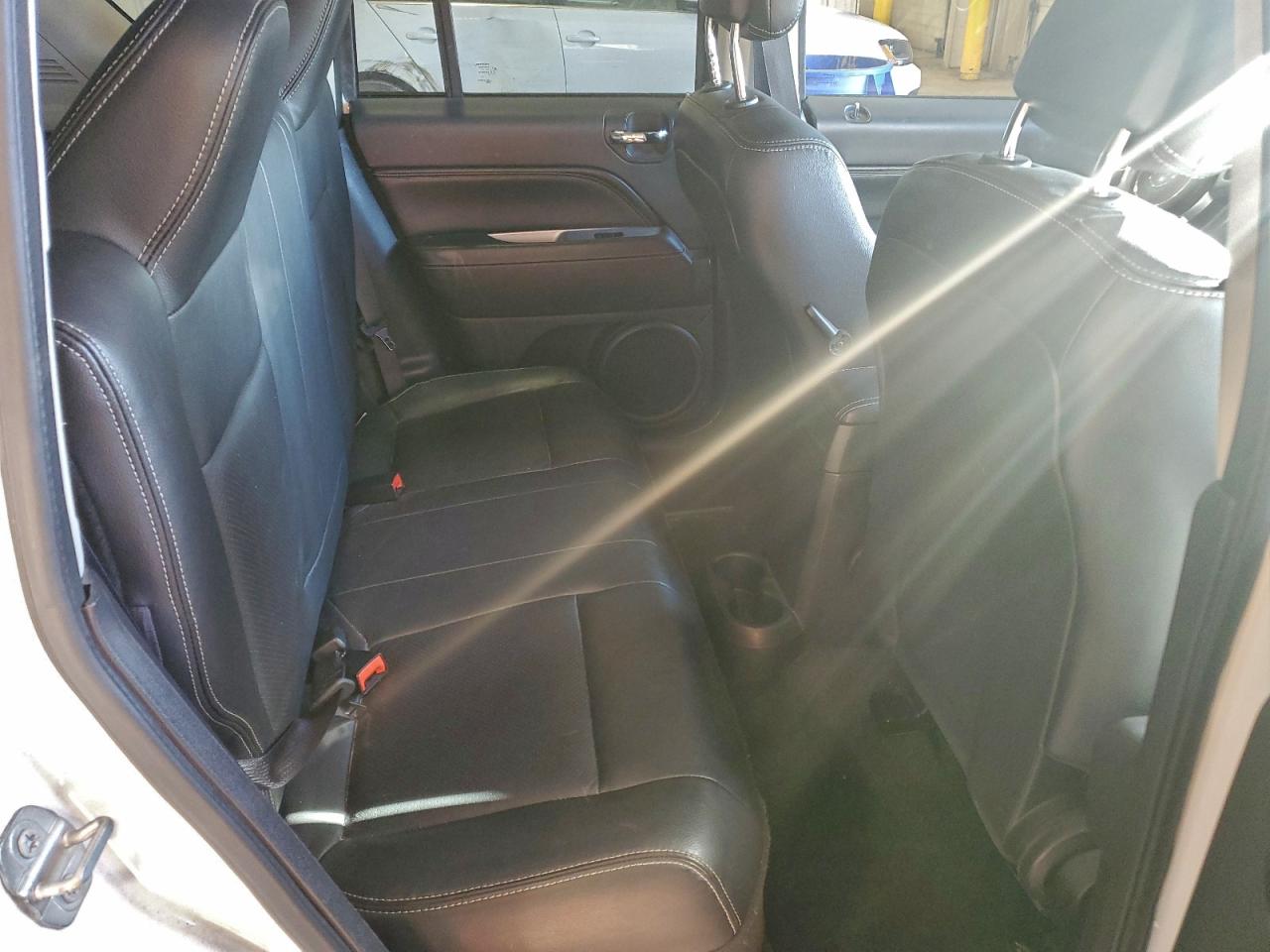 2017 JEEP COMPASS LATITUDE photo 11
