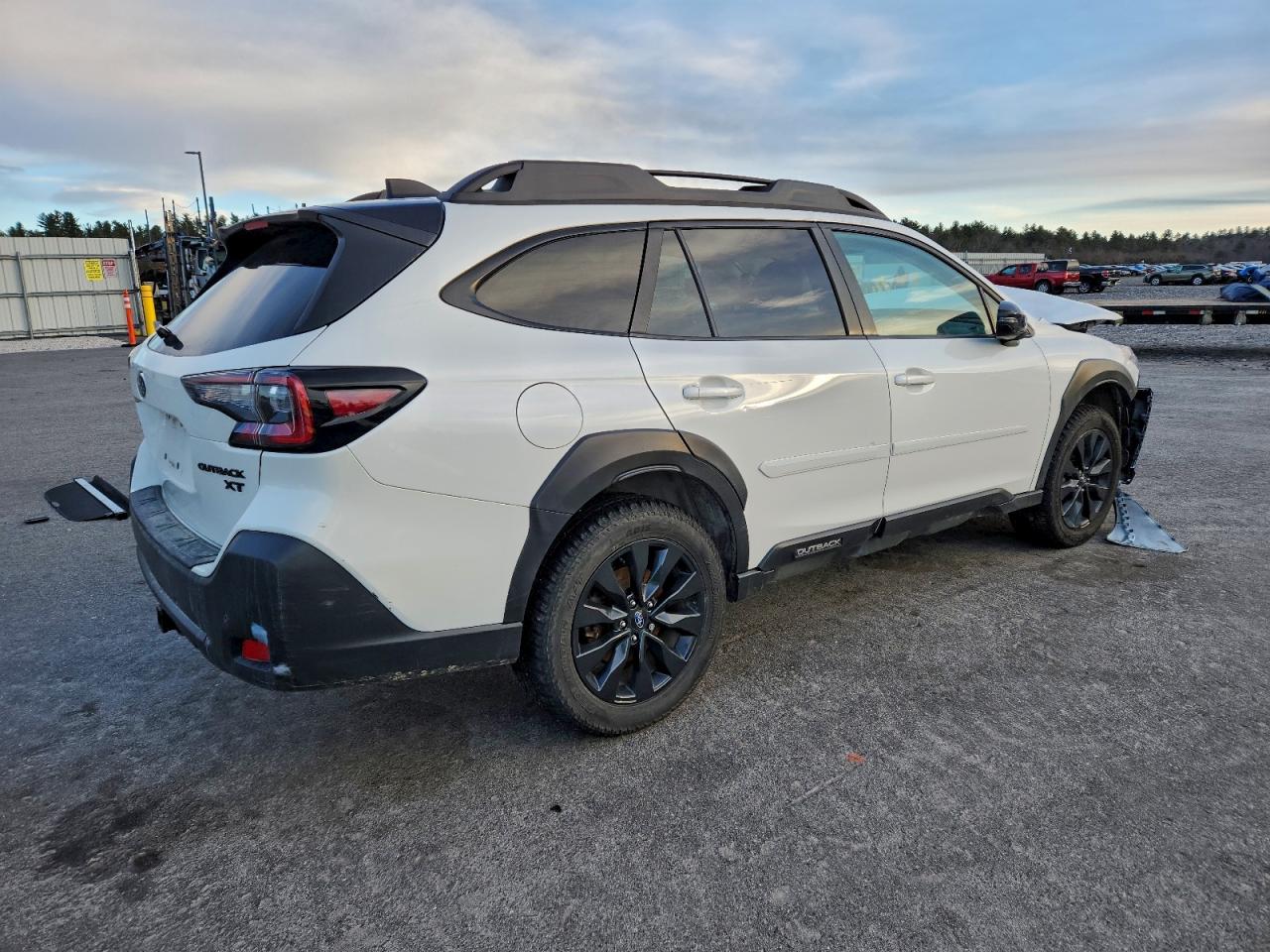 2023 SUBARU OUTBACK ONYX EDITION XT photo 3