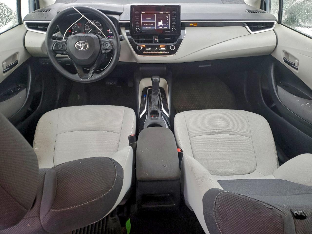 2022 TOYOTA COROLLA L photo 8