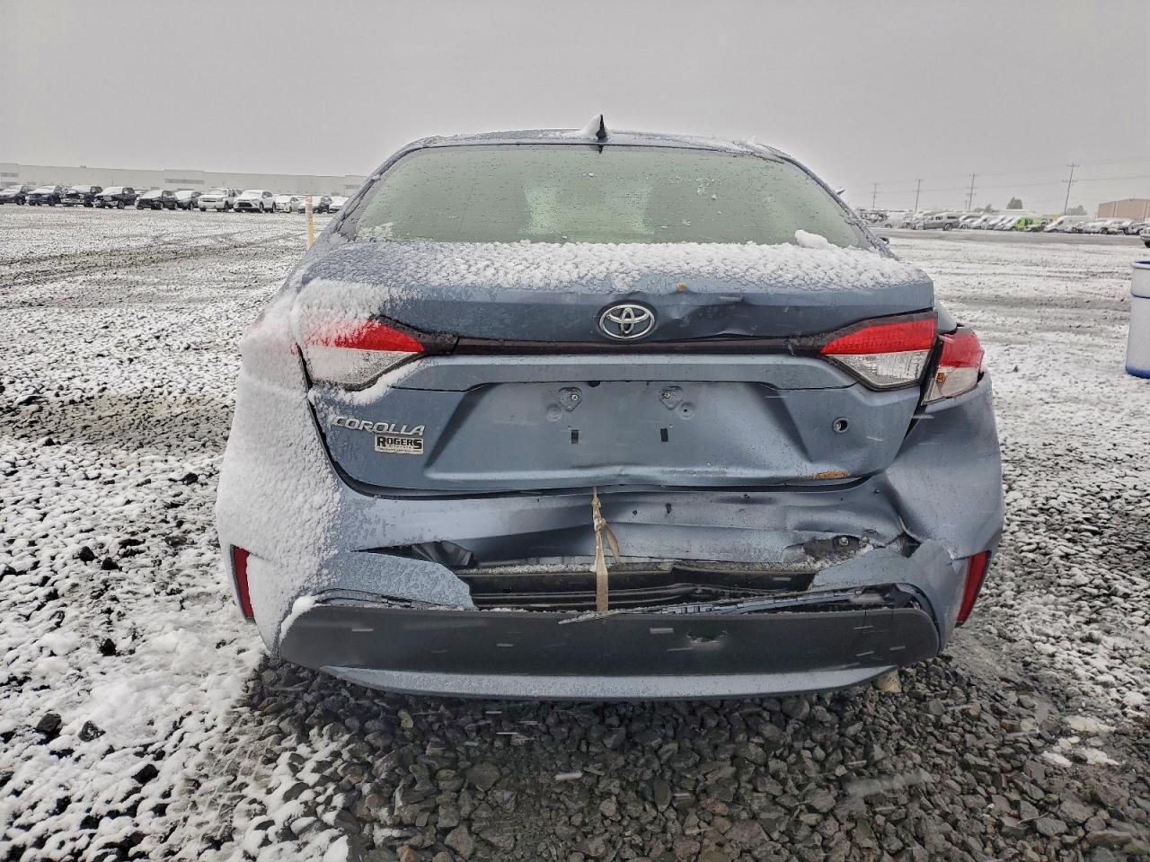2022 TOYOTA COROLLA L photo 6