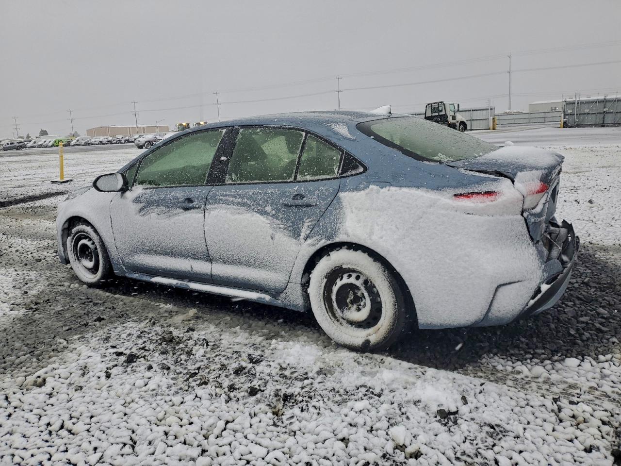 2022 TOYOTA COROLLA L photo 2