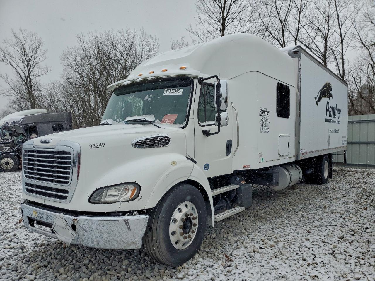 2018 FREIGHTLINER BUSINESS CLASS M2 BOX TRUCK photo 2