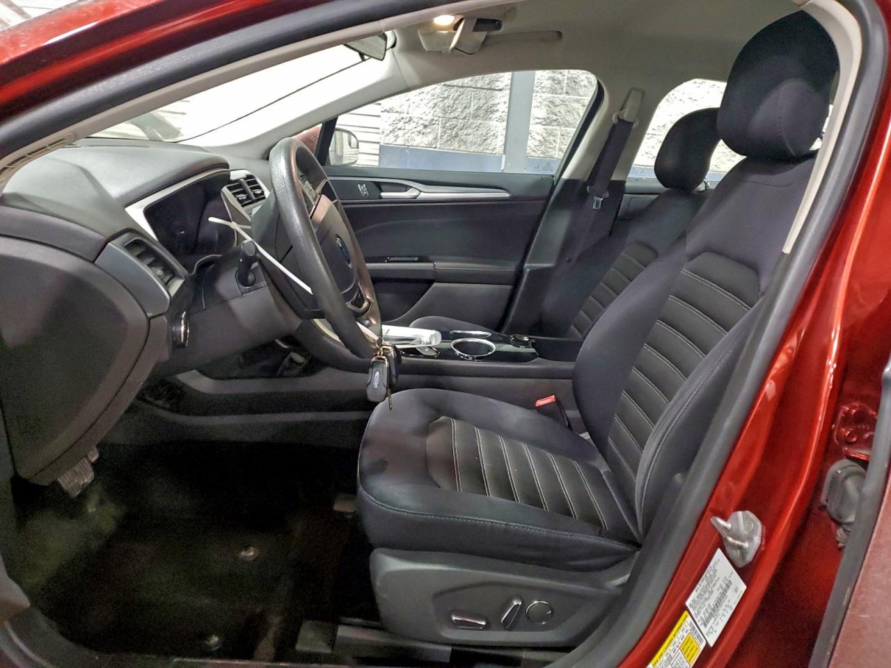 2014 FORD FUSION SE photo 7