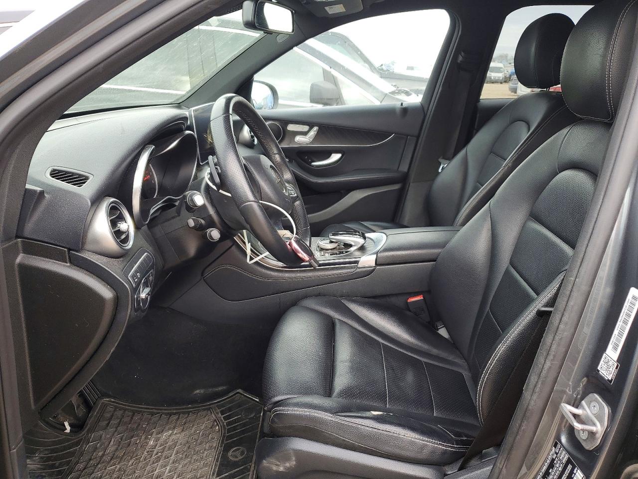 2018 MERCEDES-BENZ GLC 300 photo 13