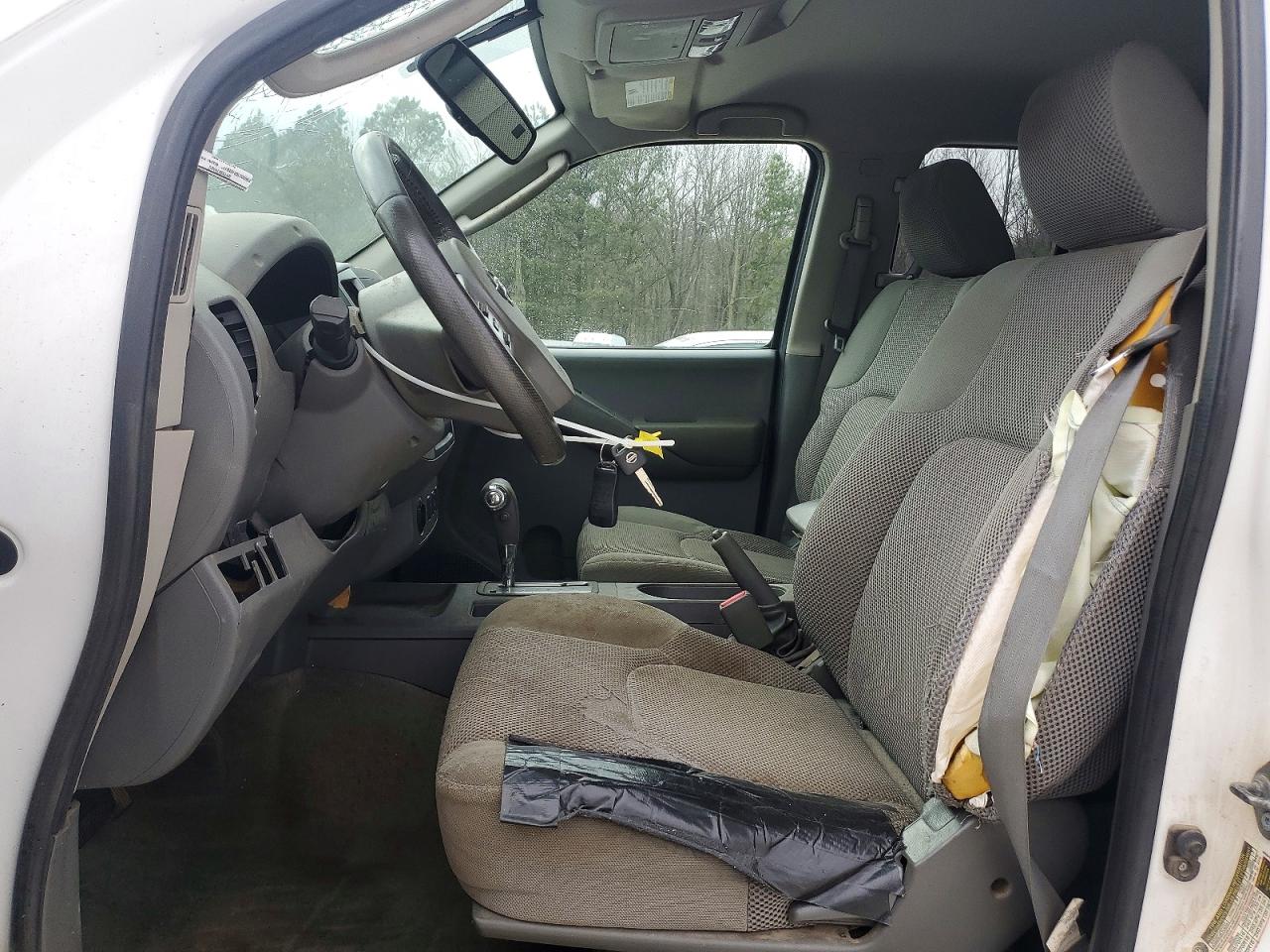 2011 NISSAN FRONTIER S photo 19