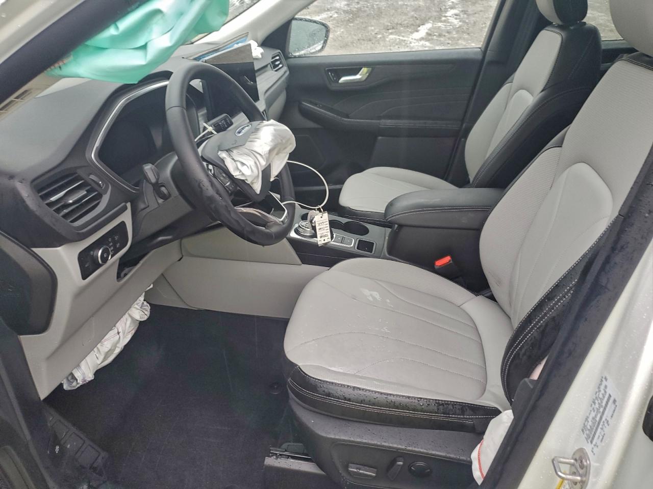 2025 FORD ESCAPE PLATINUM photo 7