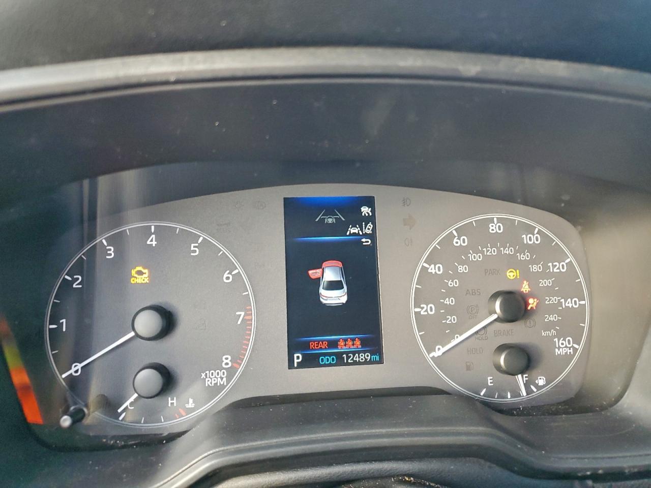 2025 TOYOTA COROLLA LE photo 9