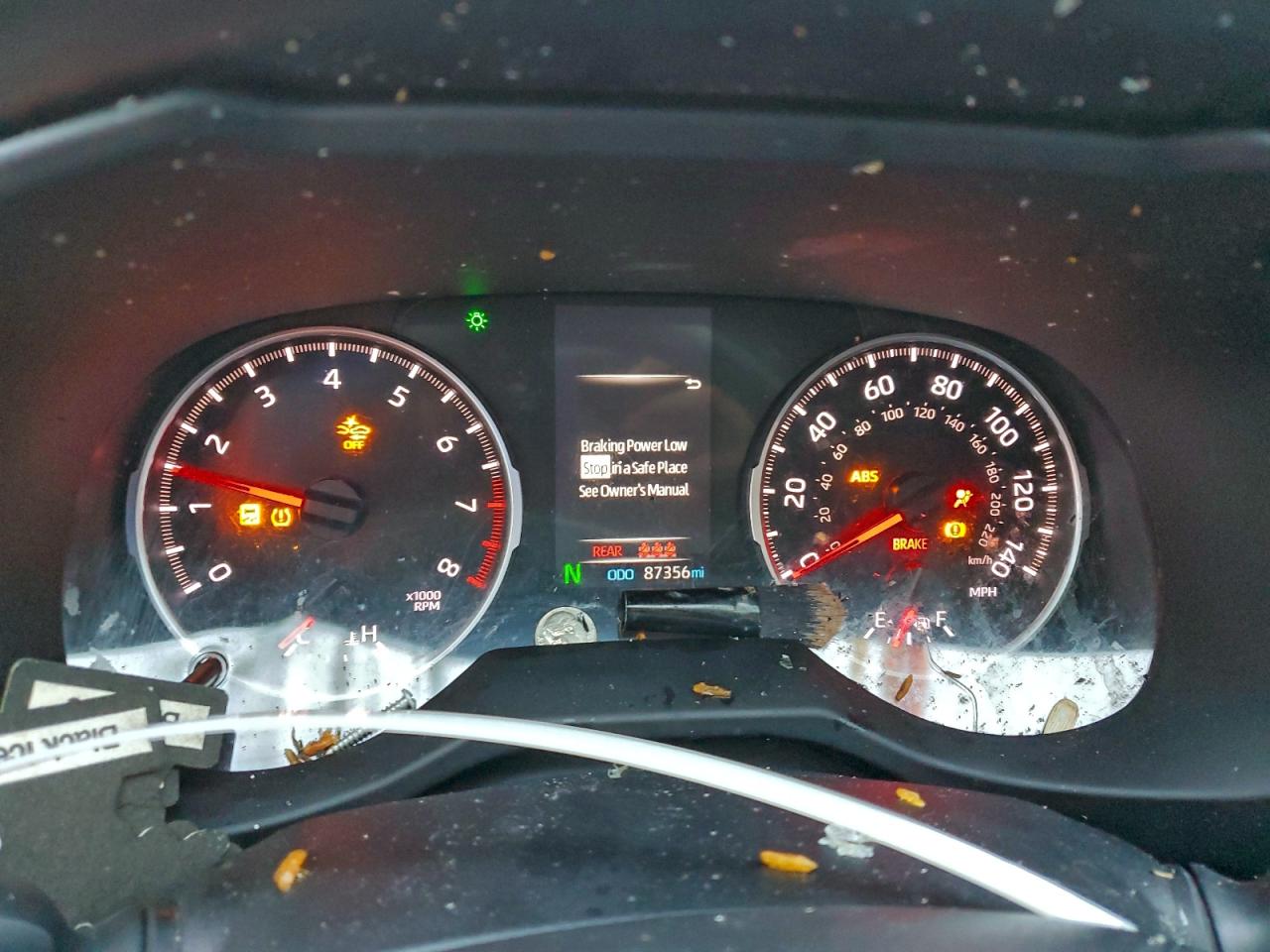 2022 TOYOTA RAV4 LE photo 9