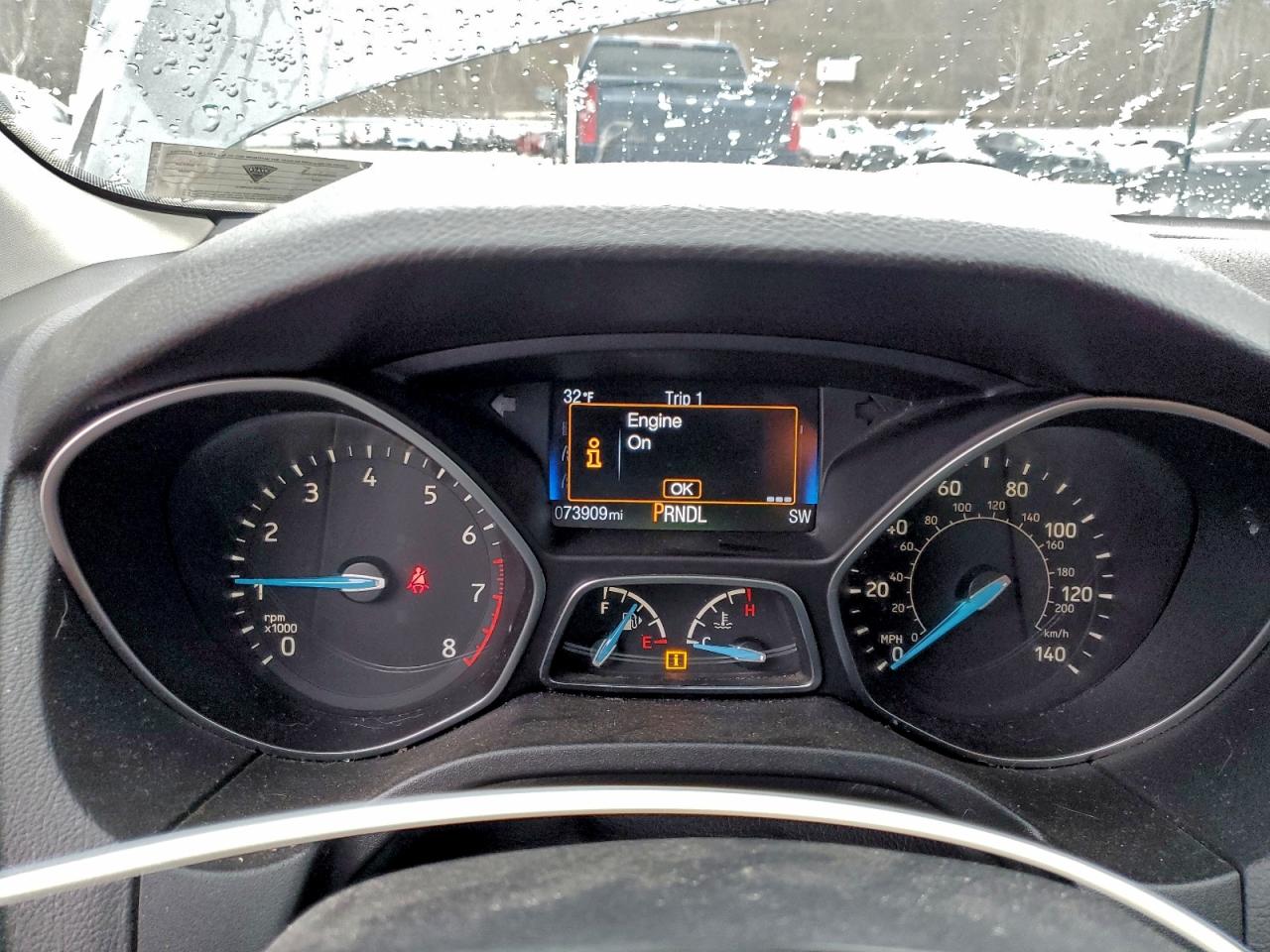 2018 FORD FOCUS SE photo 9
