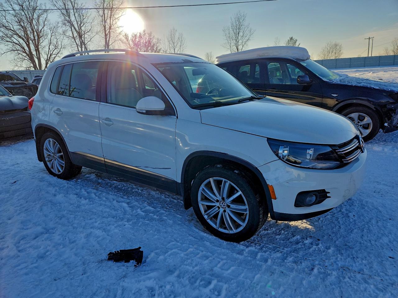 2013 VOLKSWAGEN TIGUAN S photo 7