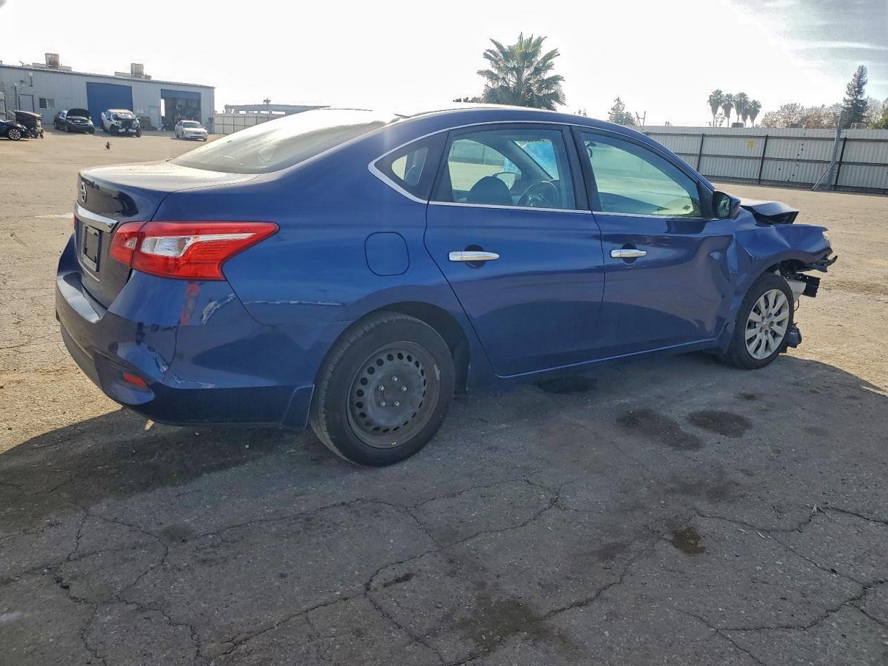 2019 NISSAN SENTRA S photo 5