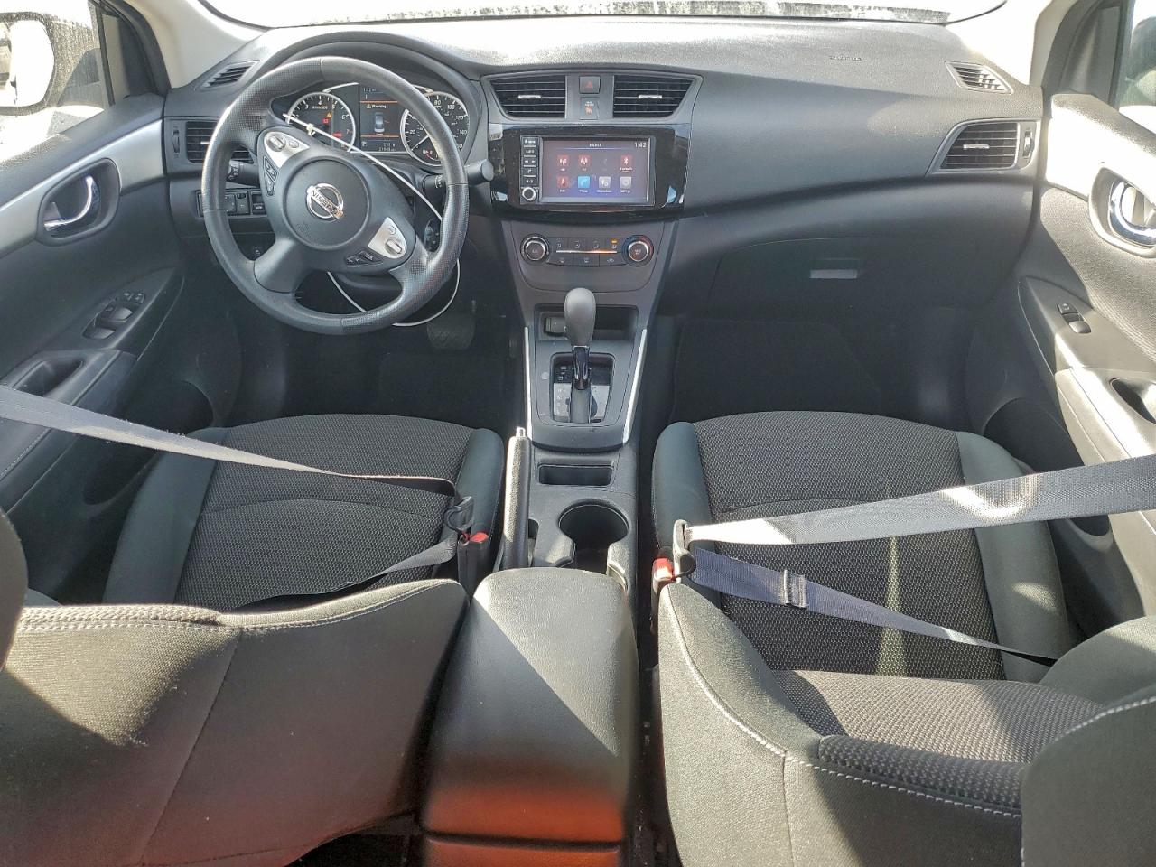 2019 NISSAN SENTRA S photo 15