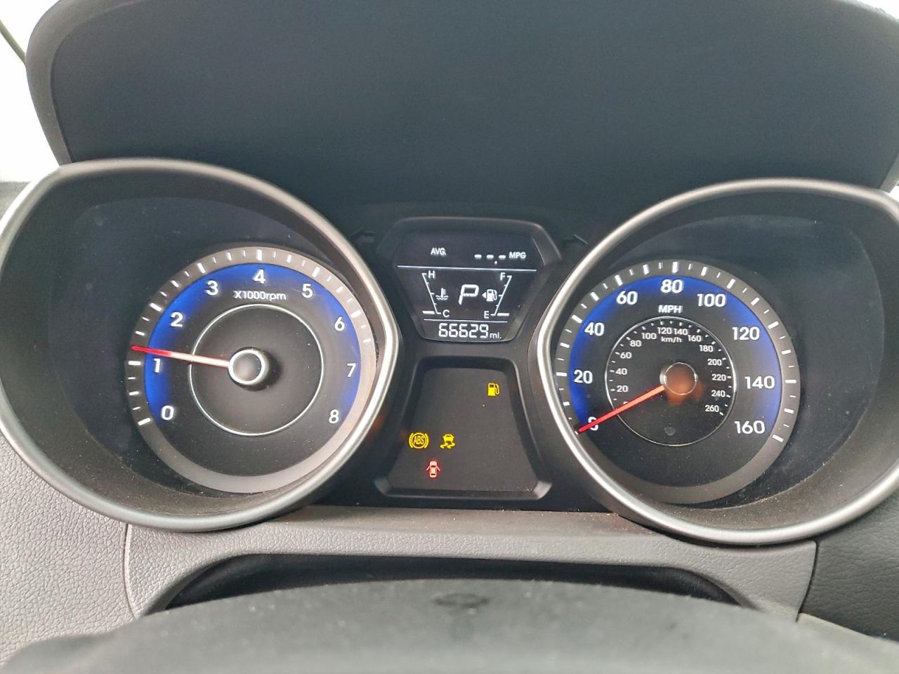 2014 HYUNDAI ELANTRA SE photo 9