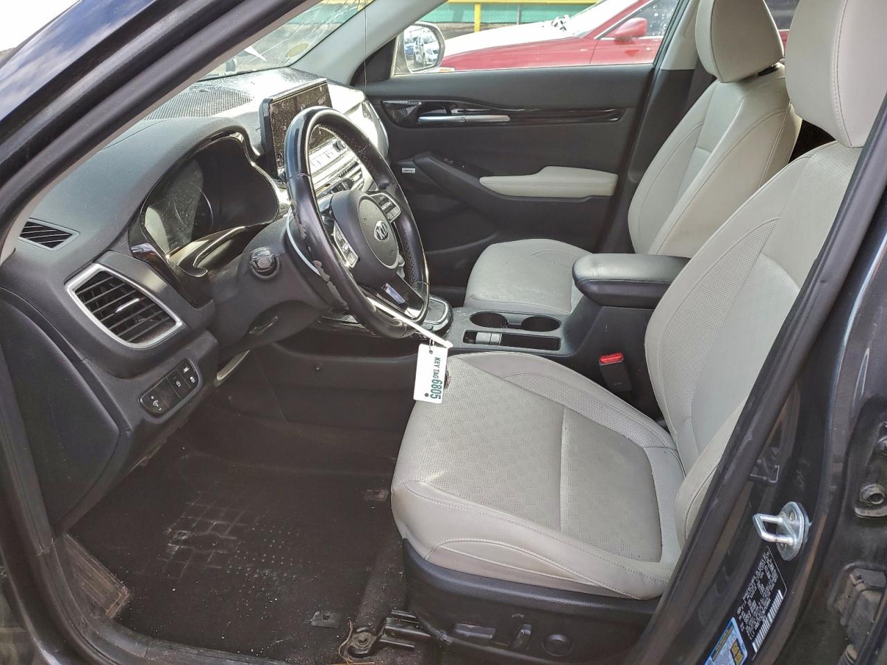 2021 KIA SELTOS SX photo 7