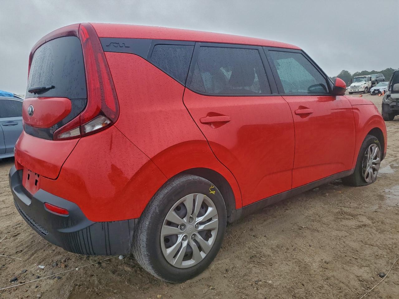 2021 KIA SOUL LX photo 3