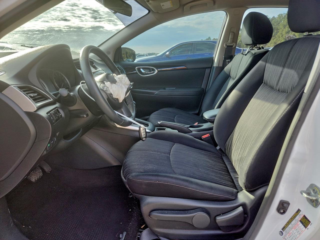 2017 NISSAN SENTRA S photo 19