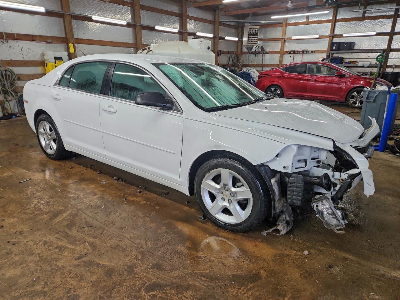 2012 CHEVROLET MALIBU LS photo 4