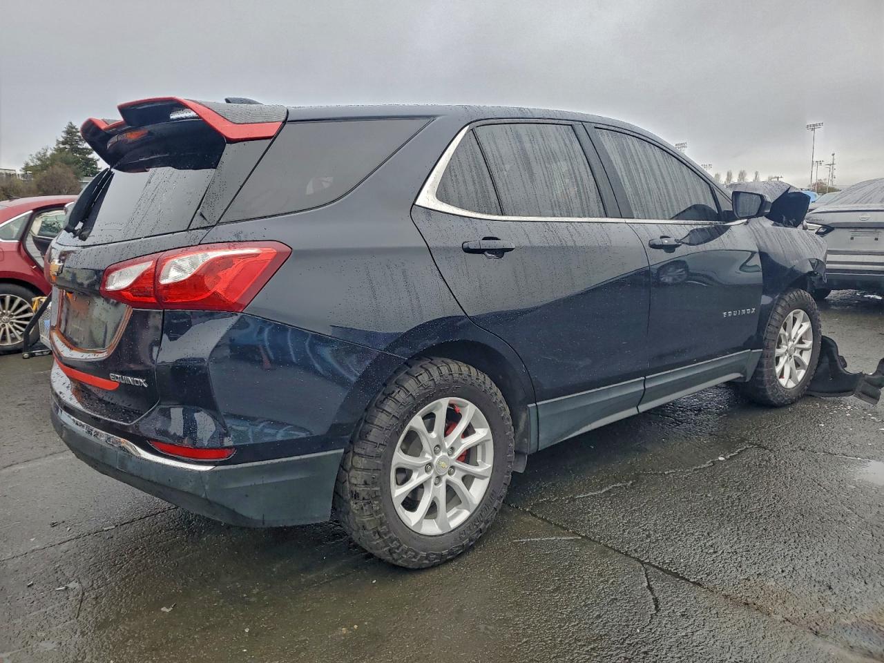 2021 CHEVROLET EQUINOX LT photo 3