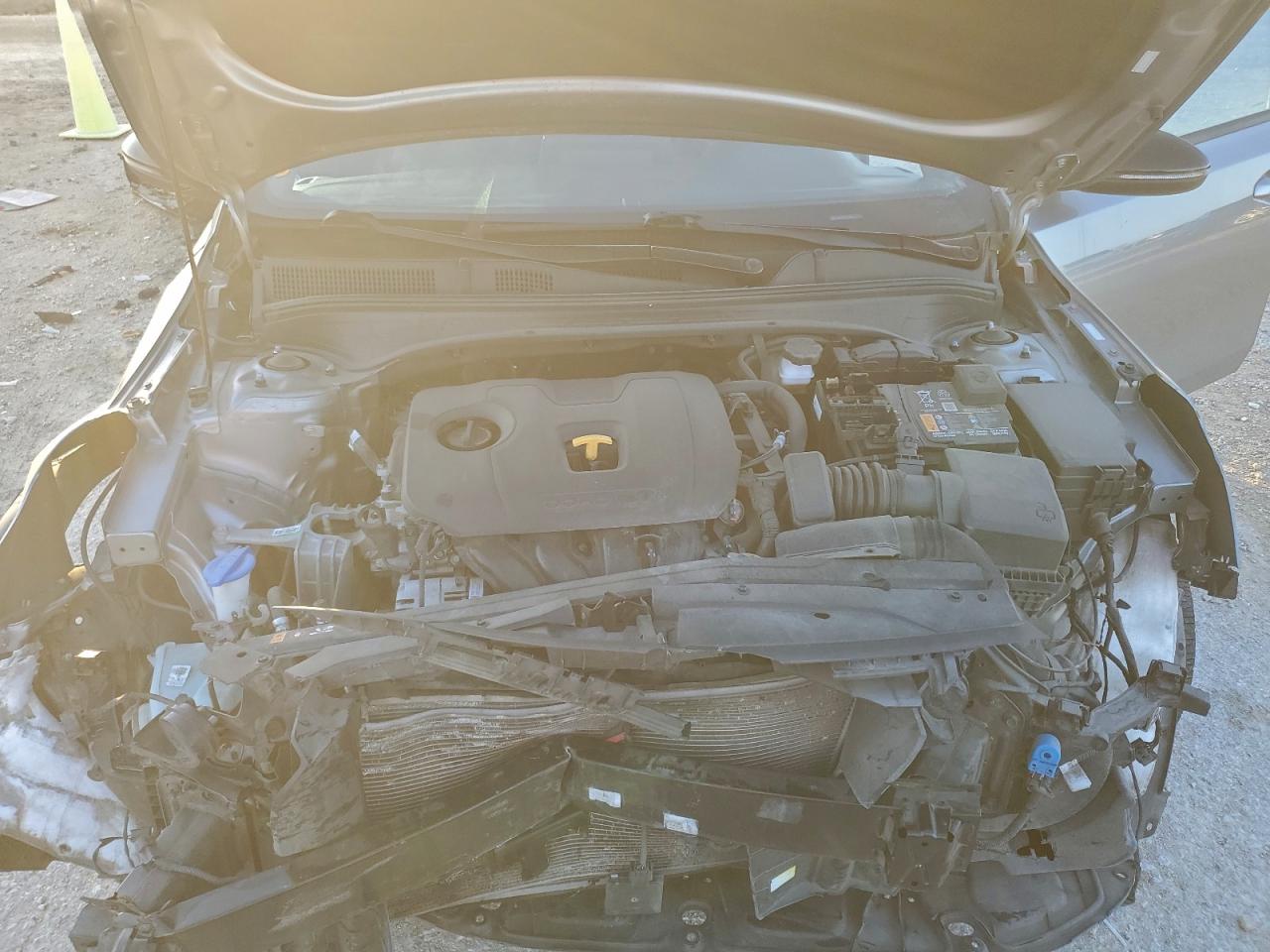 2023 KIA FORTE GT LINE photo 11
