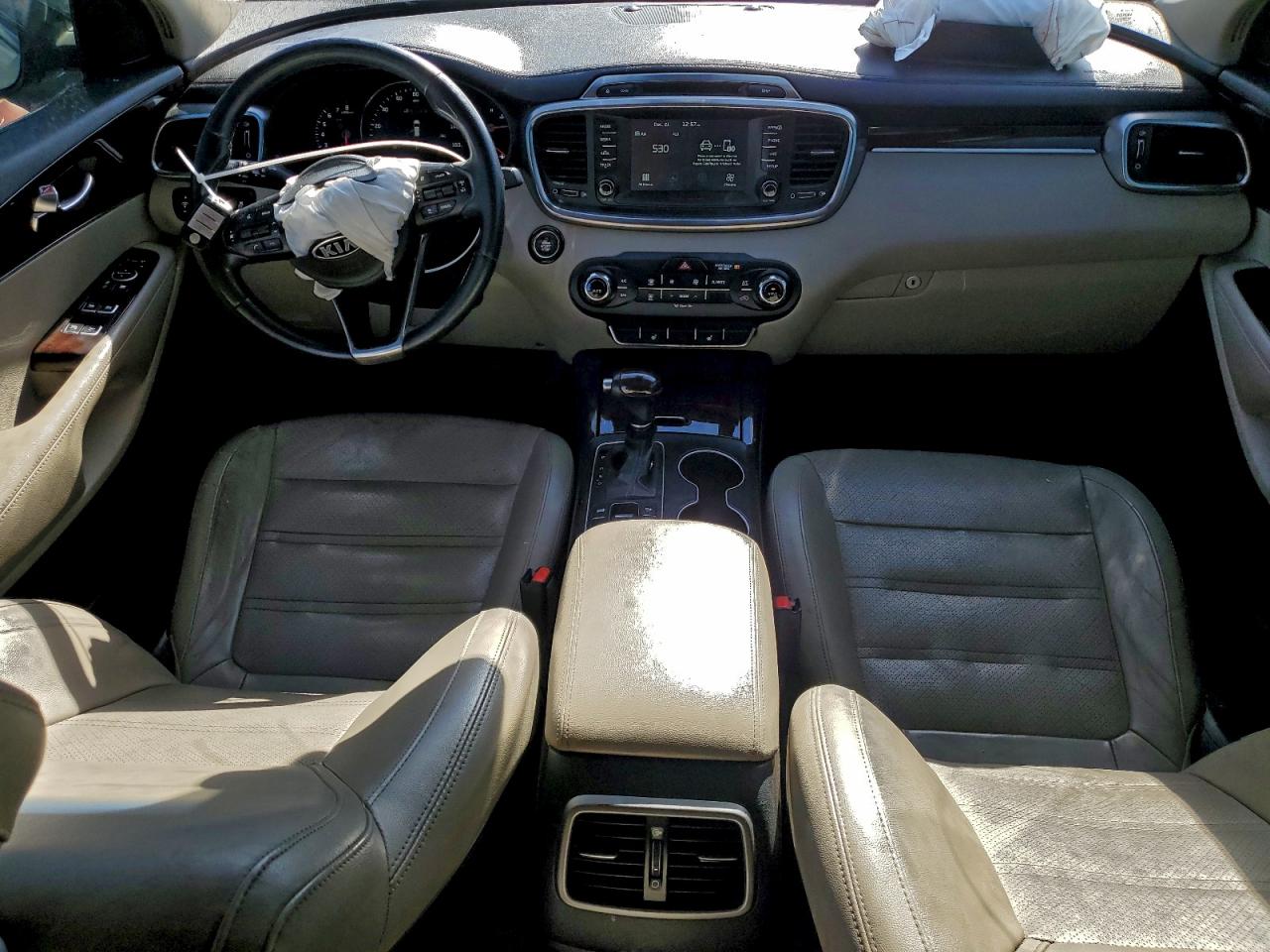 2017 KIA SORENTO EX photo 8