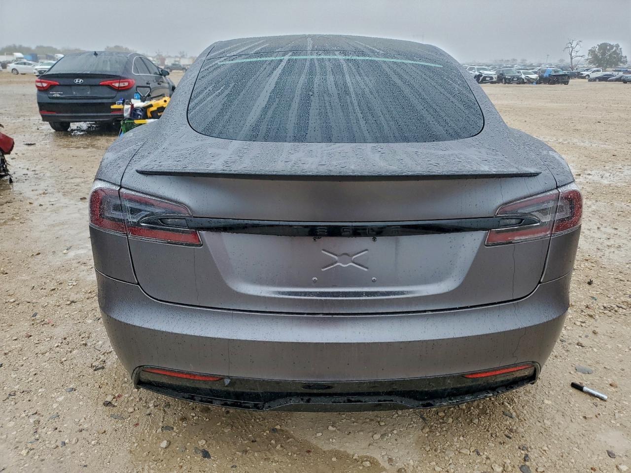 2022 TESLA MODEL S photo 11