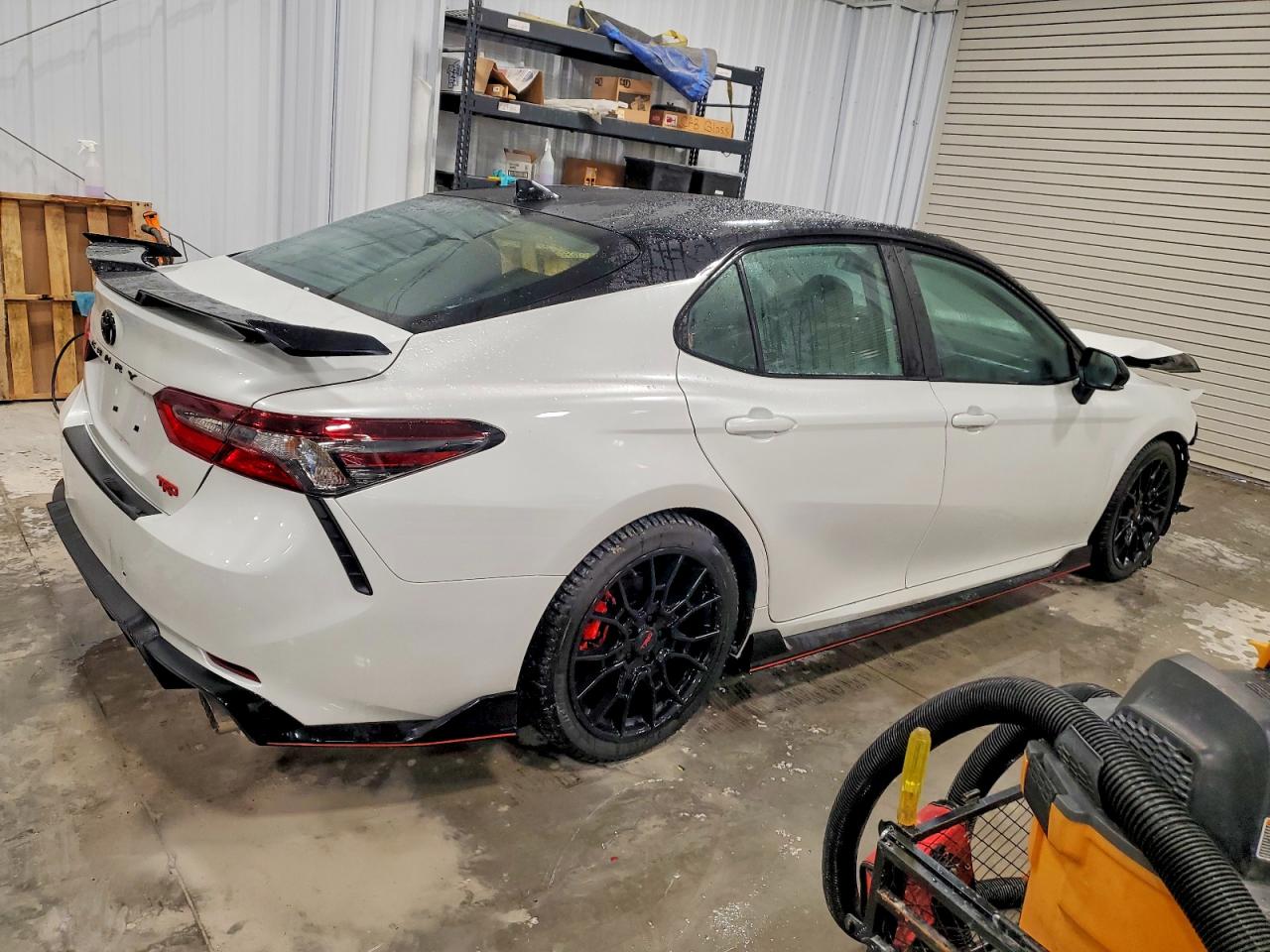 2023 TOYOTA CAMRY TRD photo 3