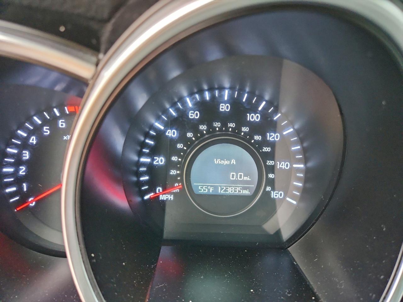 2014 KIA OPTIMA LX photo 9