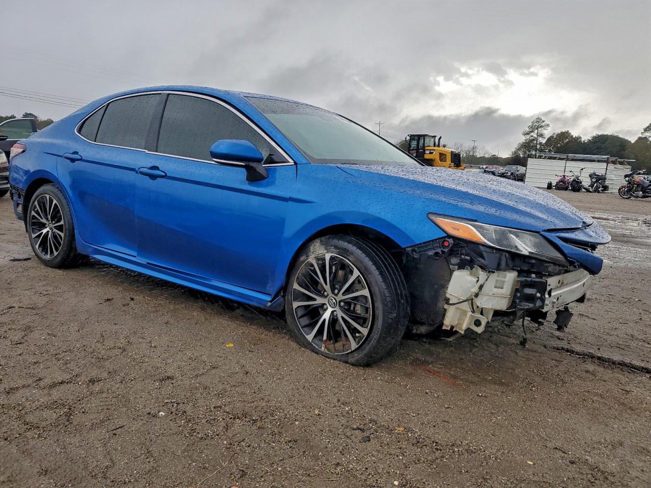 2019 TOYOTA CAMRY L photo 4