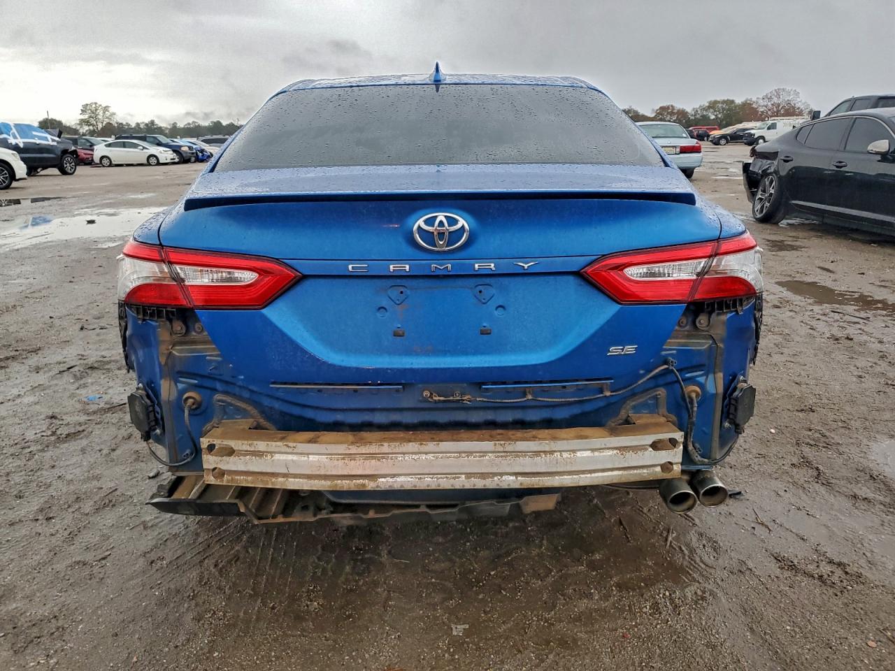 2019 TOYOTA CAMRY L photo 6