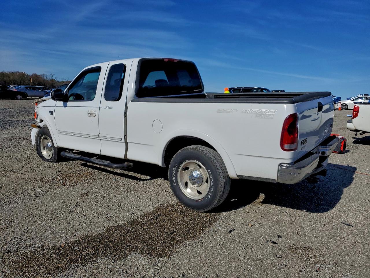 2001 FORD F150 photo 2