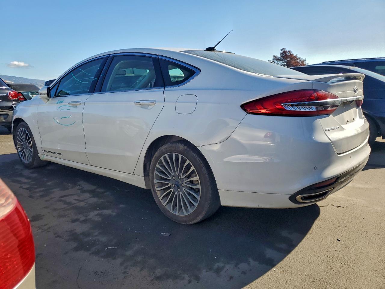 2017 FORD FUSION TITANIUM photo 4