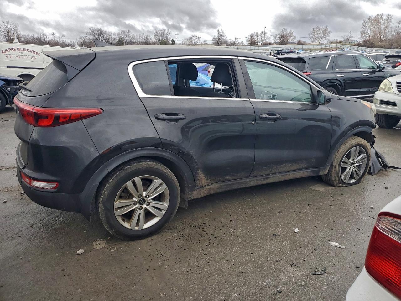 2019 KIA SPORTAGE LX photo 3