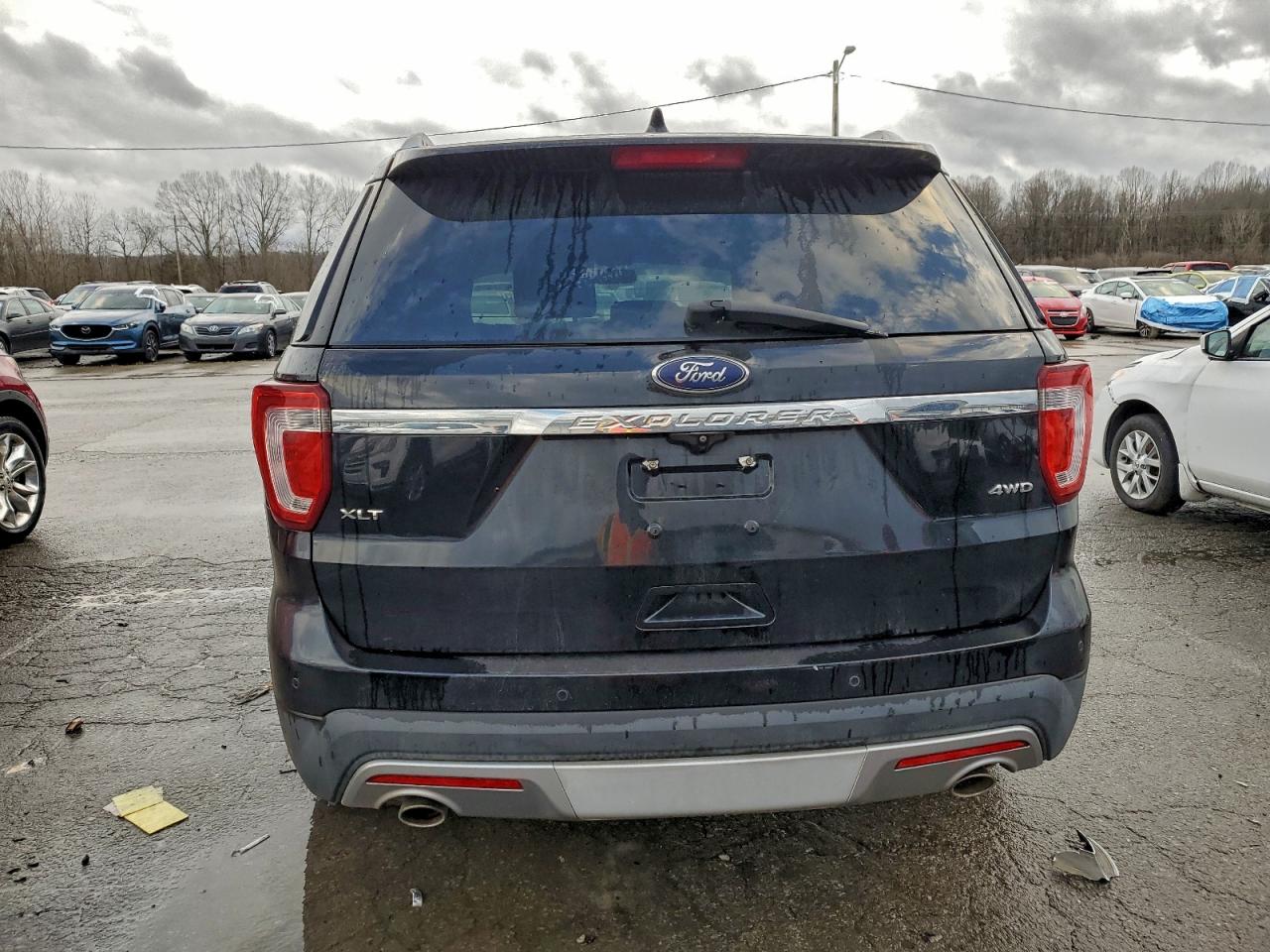 2016 FORD EXPLORER XLT photo 6