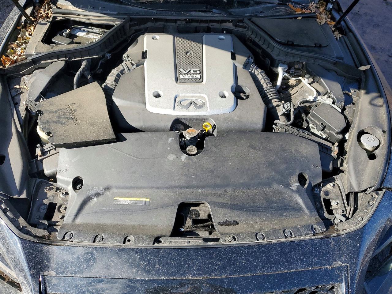 2015 INFINITI Q50 BASE photo 11