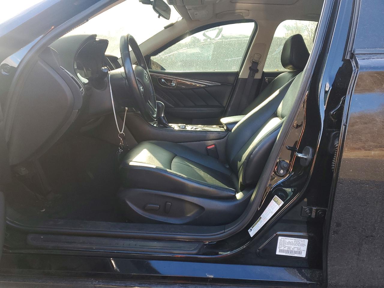 2015 INFINITI Q50 BASE photo 7