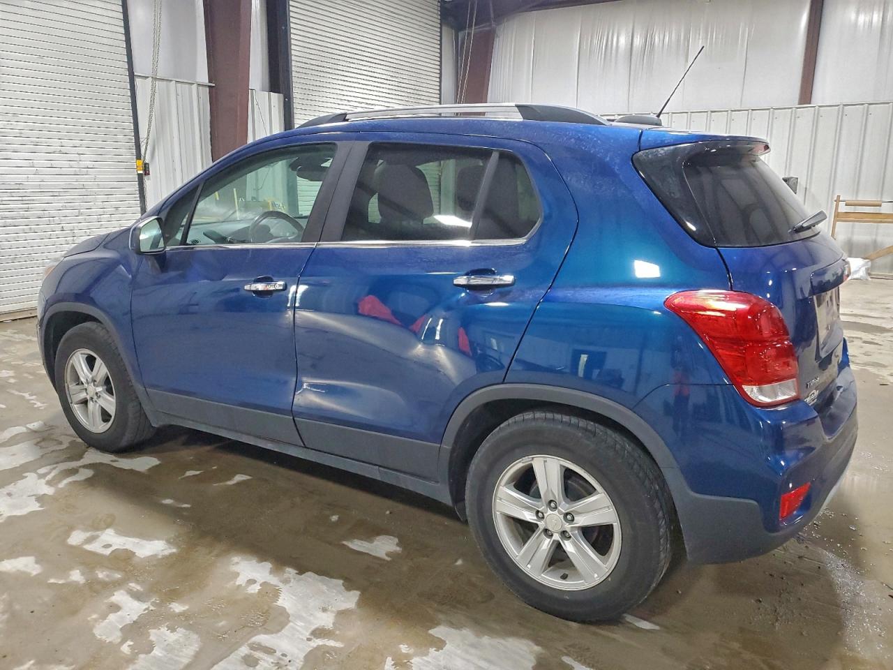 2019 CHEVROLET TRAX 1LT photo 3