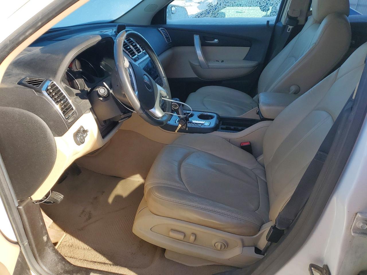 2011 GMC ACADIA SLT-1 photo 14