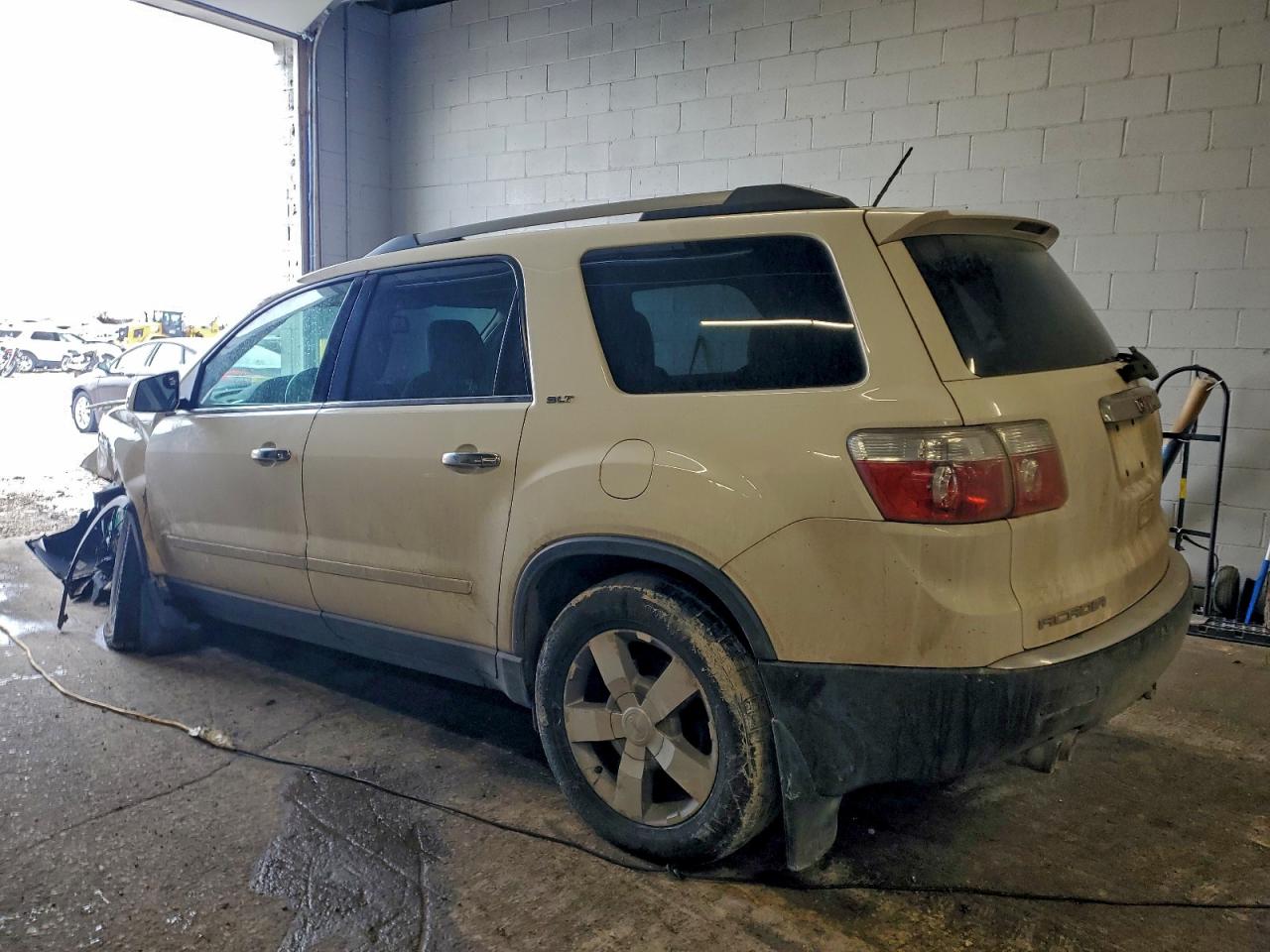 2011 GMC ACADIA SLT-1 photo 3