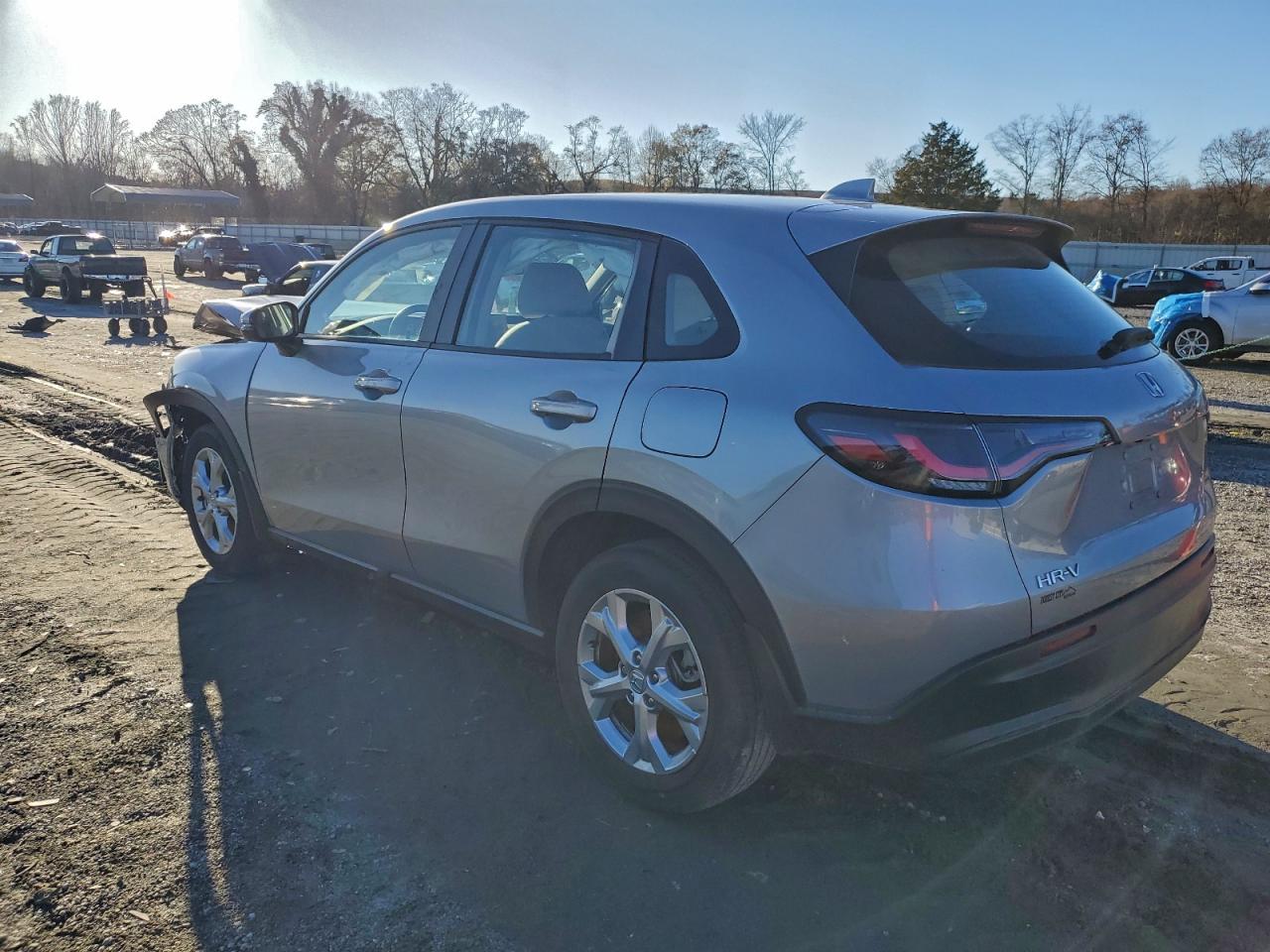 2024 HONDA HR-V LX photo 2