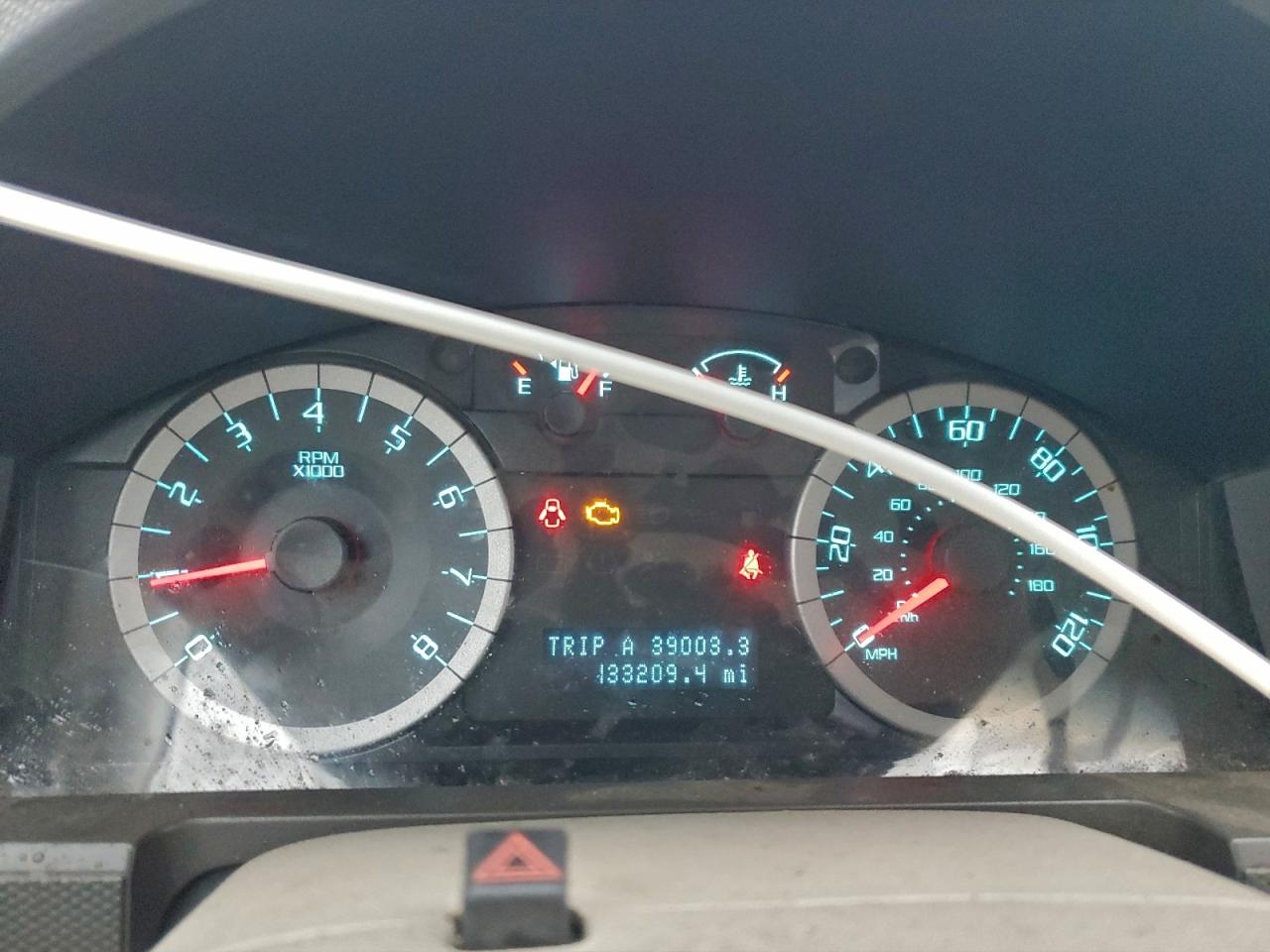 2010 FORD ESCAPE XLT photo 9