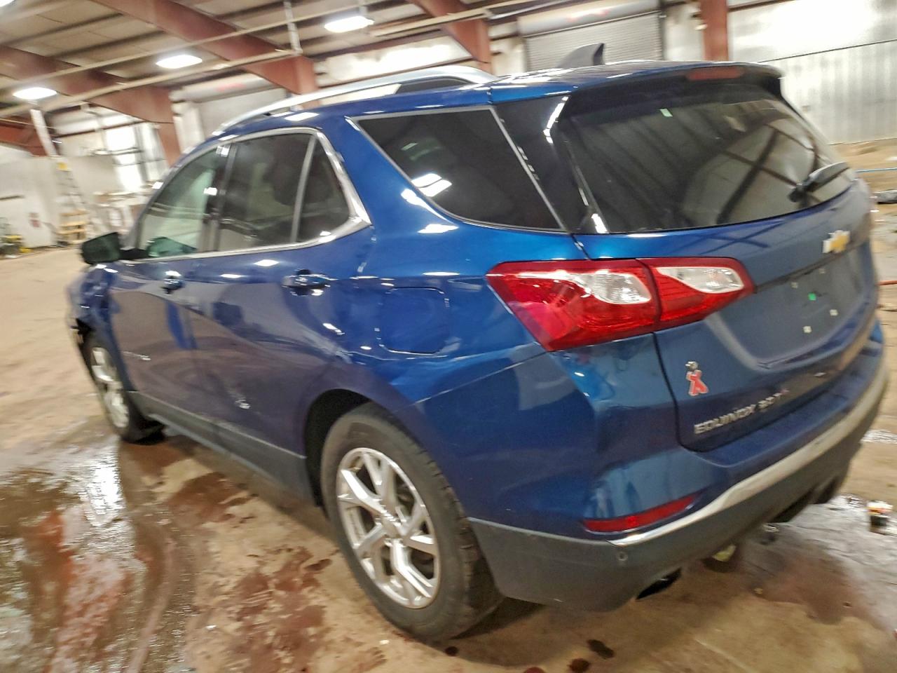 2019 CHEVROLET EQUINOX LT photo 3