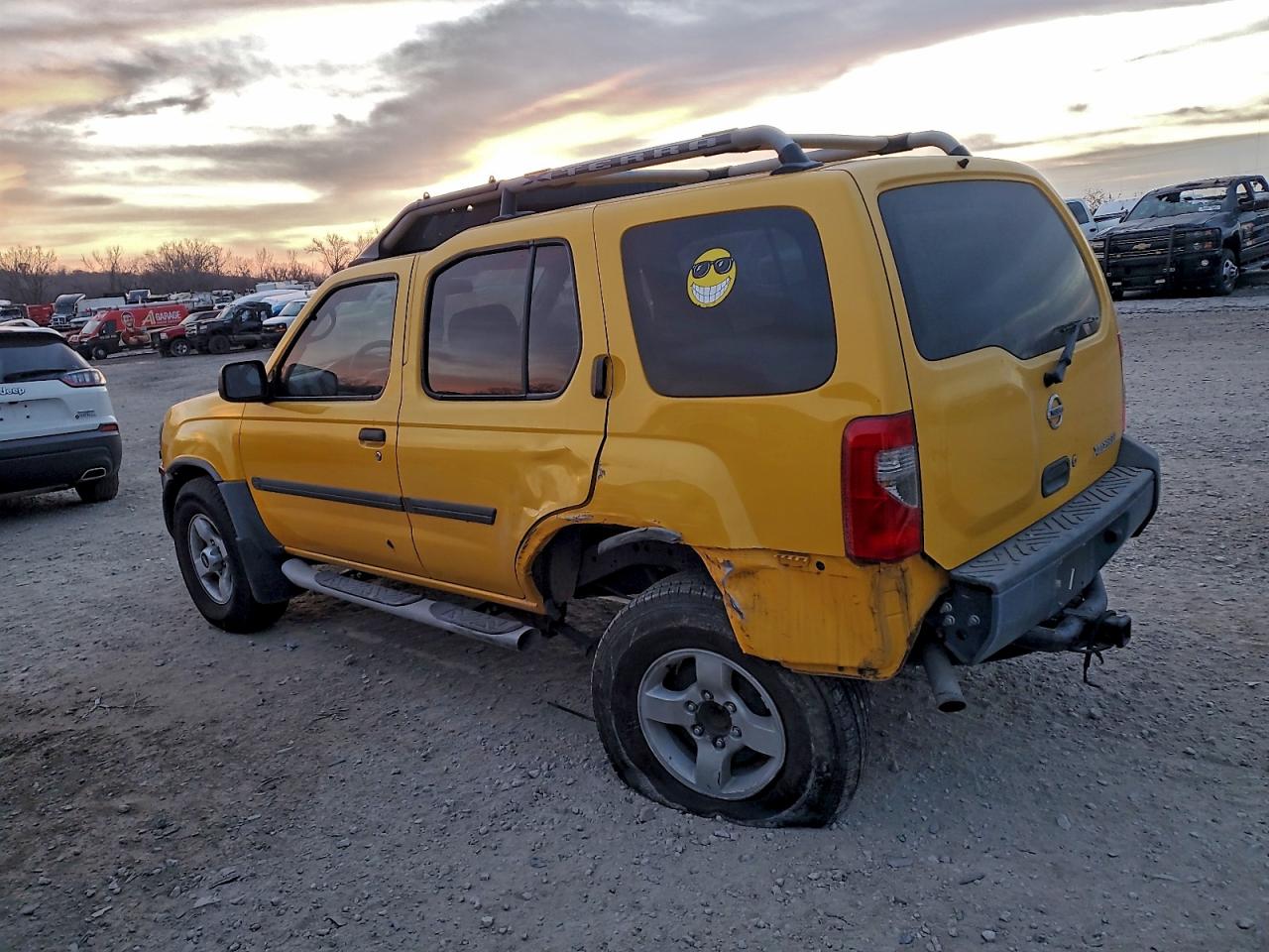 2004 NISSAN XTERRA XE photo 2