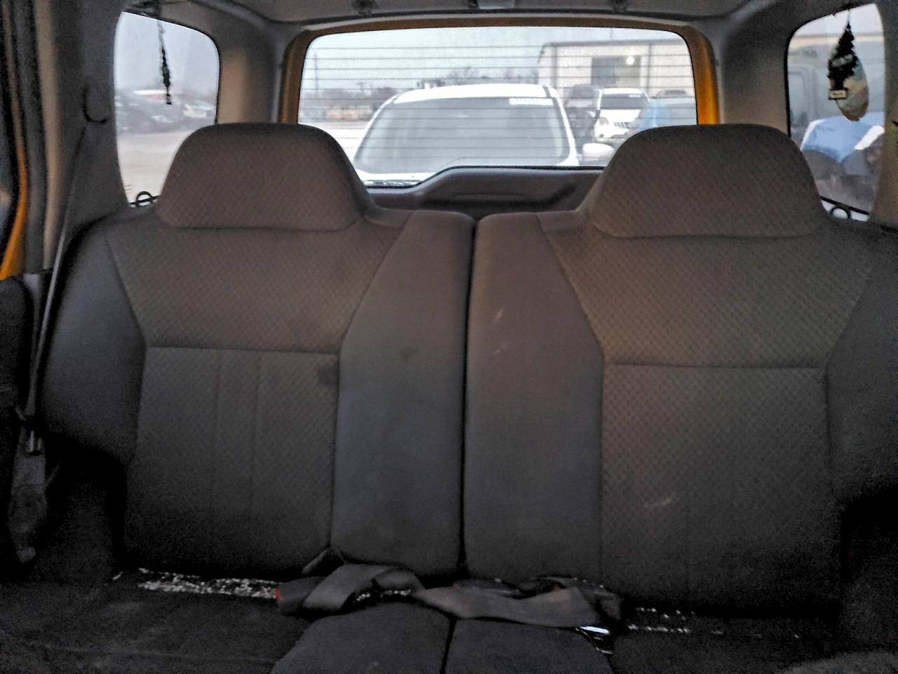 2004 NISSAN XTERRA XE photo 10