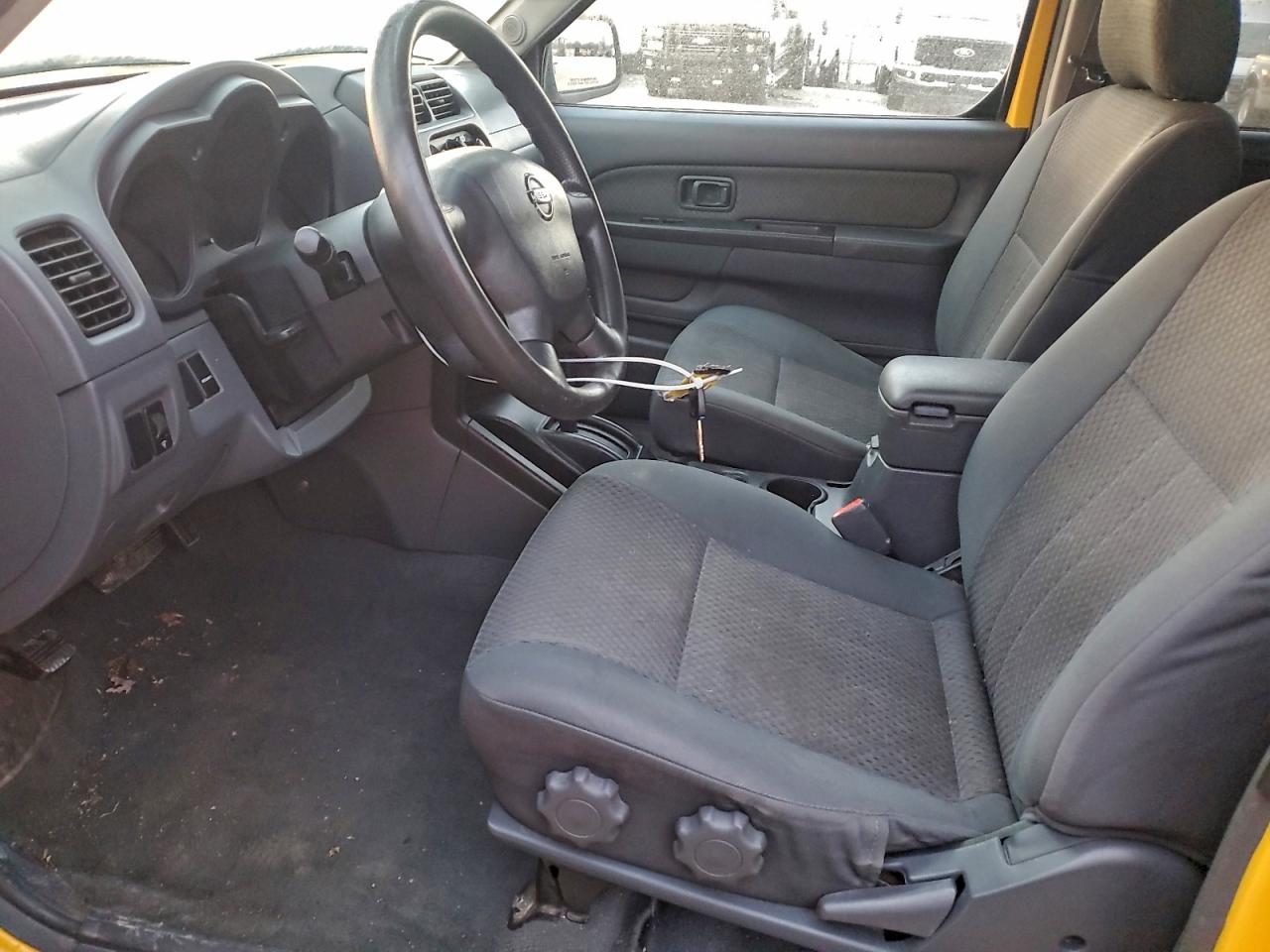 2004 NISSAN XTERRA XE photo 7